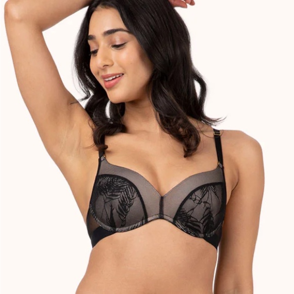 LIVELY Smooth Lace No-Wire Push-Up Bra 36C